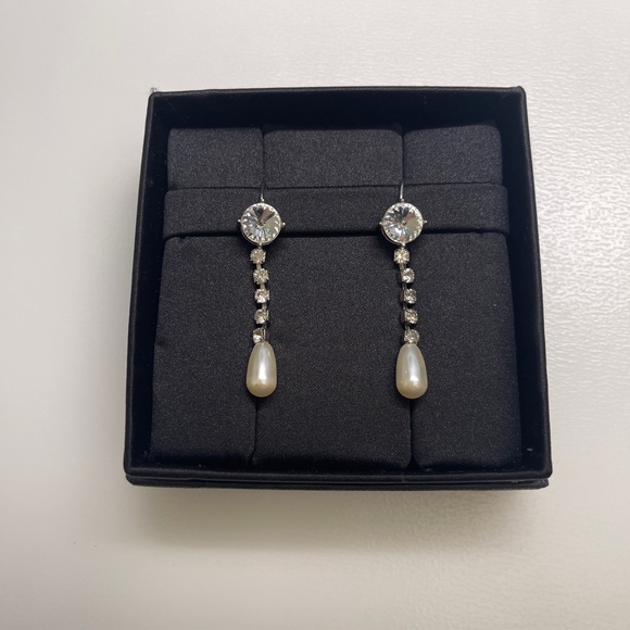 NEW Miu Miu Crystal & Faux Pearl Drop embellished Earrings silver white clear - Picture 4 of 8